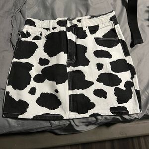 BRAND NEW! Shein Cow Print Skirt